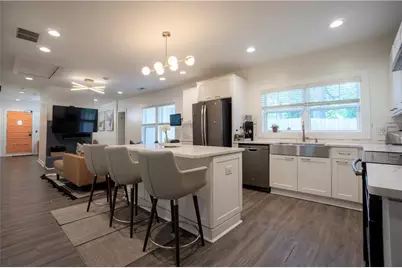 811 King Road, Stone Mountain, GA 30088 - Photo 10