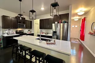 256 Bobbie Way, Woodstock, GA 30189 - Photo 4