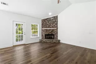 622 Spring Crest Rd, Cleveland, GA 30528 - Photo 8