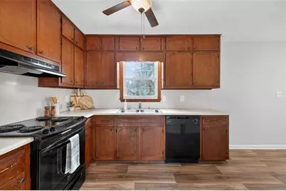 2015 Highriggs Lane, Snellville, GA 30078 - Photo 14