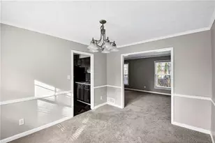 1075 Forest Heights Rd, Stone Mountain, GA 30083 - Photo 12