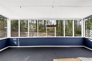 1075 Forest Heights Rd, Stone Mountain, GA 30083 - Photo 32