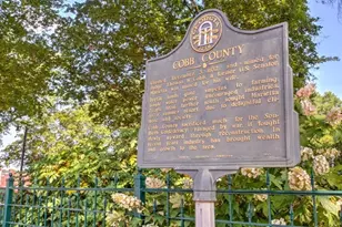 3265 Hilltop Cir, Marietta, GA 30066 - Photo 16