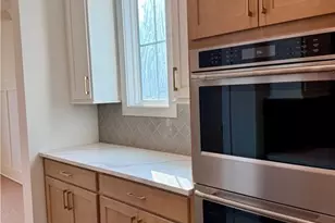 3275 Hilltop Cir, Marietta, GA 30066 - Photo 4