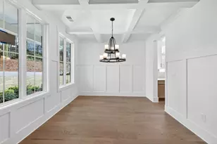 3275 Hilltop Cir, Marietta, GA 30066 - Photo 4