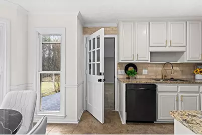 1101 Steeple Run, Lawrenceville, GA 30043 - Photo 32