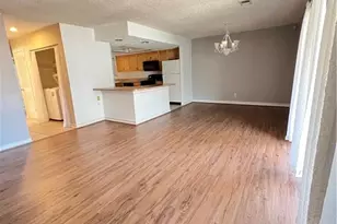 2196 Palmyra Dr SE, Marietta, GA 30067 - Photo 2