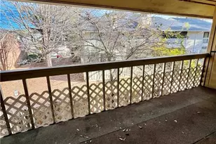 2196 Palmyra Dr SE, Marietta, GA 30067 - Photo 10