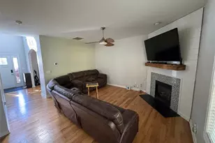 942 Koala St, Lawrenceville, GA 30043 - Photo 6