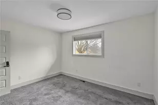 3859 N Camp Creek Pkwy SW, Atlanta, GA 30331 - Photo 30