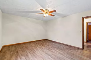 321 Roses Creek Dr, Lawrenceville, GA 30044 - Photo 18