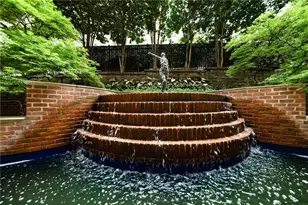 2626 Peachtree Rd NW, Atlanta, GA 30305 - Photo 2