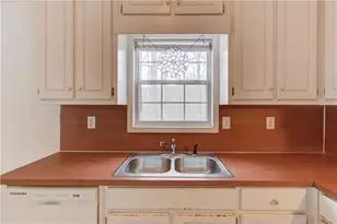 4742 Shay Terrace, Buford, GA 30519 - Photo 16