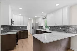 1558 Tanglewood Way NW, Conyers, GA 30012 - Photo 6