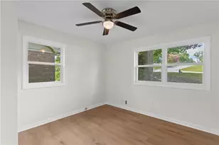 1558 Tanglewood Way NW, Conyers, GA 30012 - Photo 16