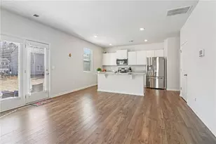 113 Deer Run Dr, Dallas, GA 30132 - Photo 6