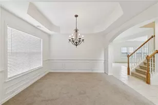 230 Collins View Ct, Lawrenceville, GA 30043 - Photo 4