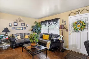 514 Clara Dr, Riverdale, GA 30274 - Photo 8