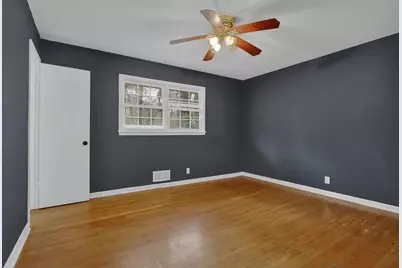 886 Oakhill Court, Stone Mountain, GA 30087 - Photo 22