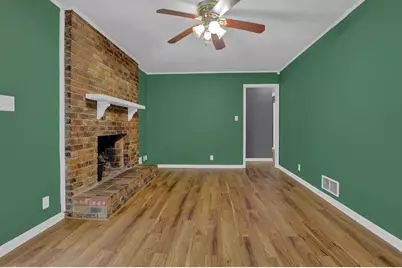 886 Oakhill Court, Stone Mountain, GA 30087 - Photo 12