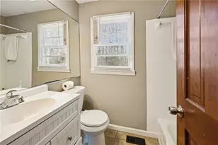 1037 Rebel Forest Dr SE, Atlanta, GA 30315 - Photo 8