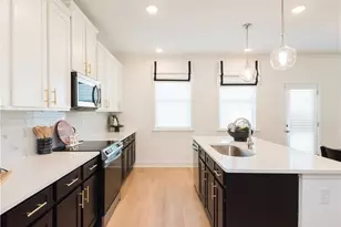 7255 Millbrae Walk, Flowery Branch, GA 30542 - Photo 16