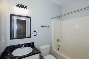 2145 Hollywood Dr NW, Atlanta, GA 30318 - Photo 14