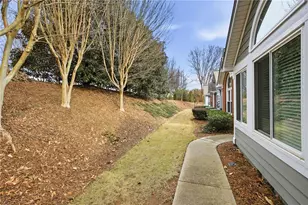 2128 Carefree Cir, Marietta, GA 30062 - Photo 22