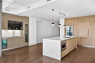 3107 Peachtree Rd NE, Atlanta, GA 30305 - Photo 10