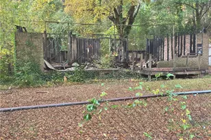 8265 Attleboro Dr, Jonesboro, GA 30238 - Photo 2