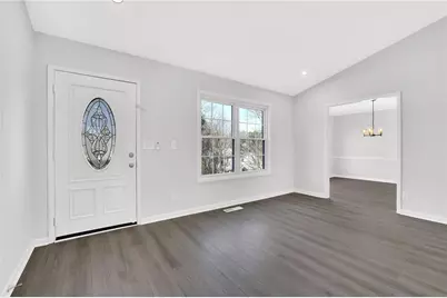 1112 Mountain Springs Drive NW, Kennesaw, GA 30144 - Photo 10