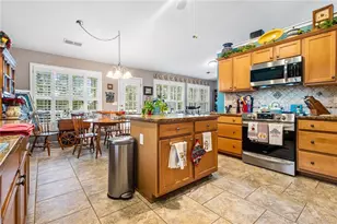 317 Southgate Dr, Locust Grove, GA 30248 - Photo 6