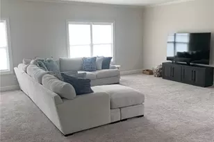 6435 Halcyon Garden Dr, Alpharetta, GA 30005 - Photo 14