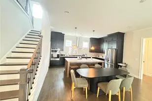 6435 Halcyon Garden Dr, Alpharetta, GA 30005 - Photo 8