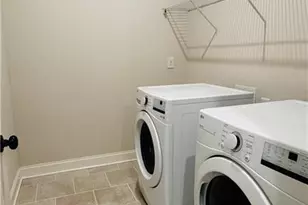 6435 Halcyon Garden Dr, Alpharetta, GA 30005 - Photo 10