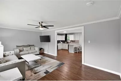 624 Village Lane Drive SW, Marietta, GA 30060 - Photo 6