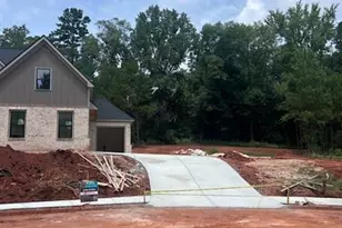 231 Thoroughbred Run, Hoschton, GA 30548 - Photo 2