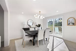 150 N Pond Ct, Roswell, GA 30076 - Photo 20