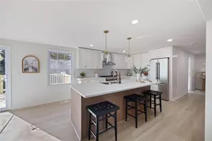 150 N Pond Ct, Roswell, GA 30076 - Photo 14