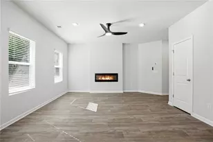 371 Orwell Dr, Social Circle, GA 30025 - Photo 4