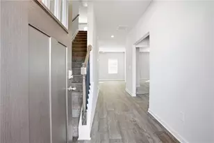 371 Orwell Dr, Social Circle, GA 30025 - Photo 2