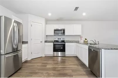 564 Pemberton Street, Euharlee, GA 30145 - Photo 4