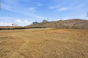 564 Pemberton St, Euharlee, GA 30145 - Photo 34