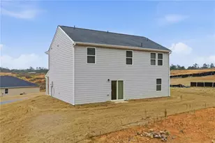 564 Pemberton St, Euharlee, GA 30145 - Photo 32