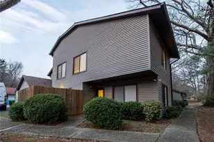 2739 Whitewater Ct, Austell, GA 30106 - Photo 2