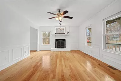 5060 Maryland Drive NW, Acworth, GA 30101 - Photo 8