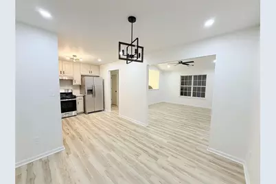 7027 Biscayne Boulevard, Rex, GA 30273 - Photo 10