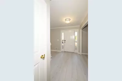 151 Lakeside Drive NW, Kennesaw, GA 30144 - Photo 20