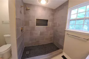 363 N 16th St, Griffin, GA 30223 - Photo 4