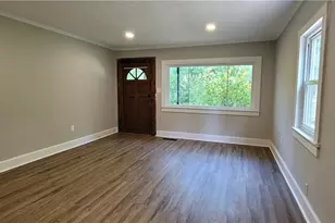 363 N 16th St, Griffin, GA 30223 - Photo 2